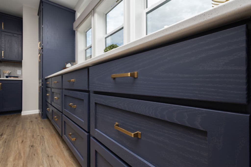 Pinecrest elite modular pgm5008-p kitchen home features